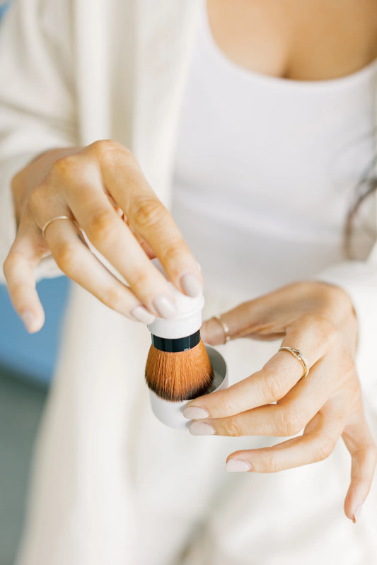 Brush for Applying Erin and Mae Co. Dry Shampoo